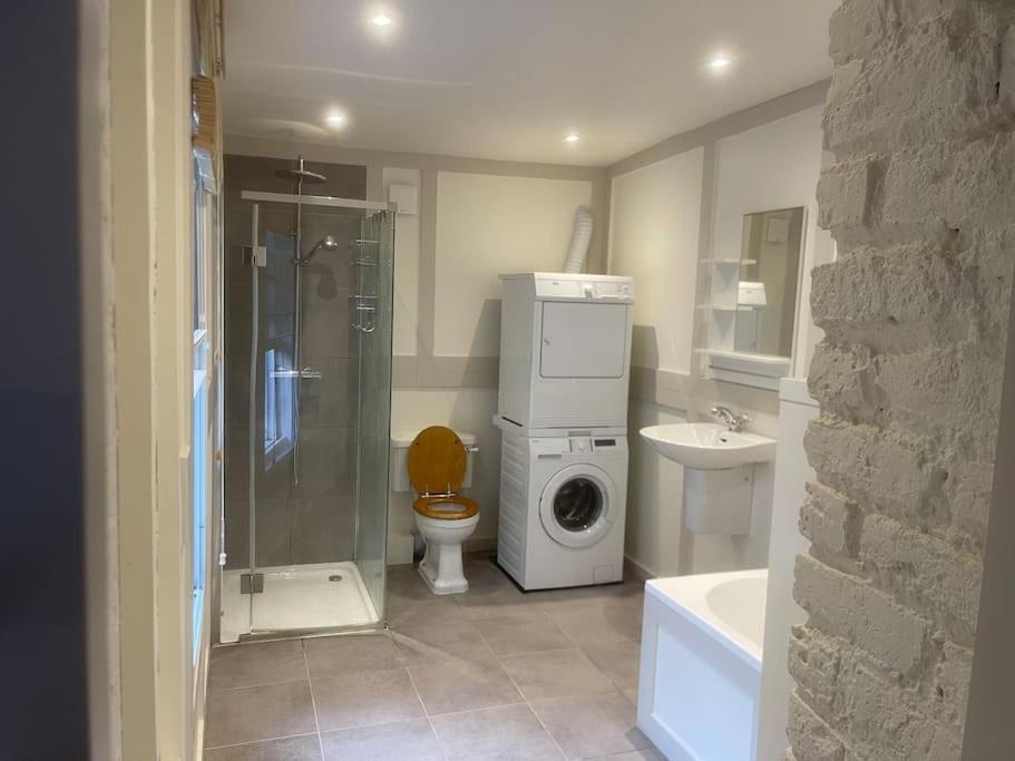 Spacious 2 Bedroom Apartment In The Heart Of Soho. Londres Exterior foto